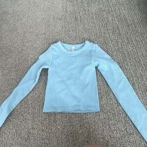 Aritzia Long Sleeve Shirt